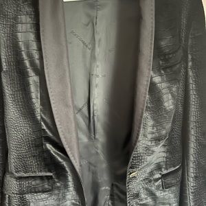 Limited edition verry good condition I got in rodeo drive Beverly Hills